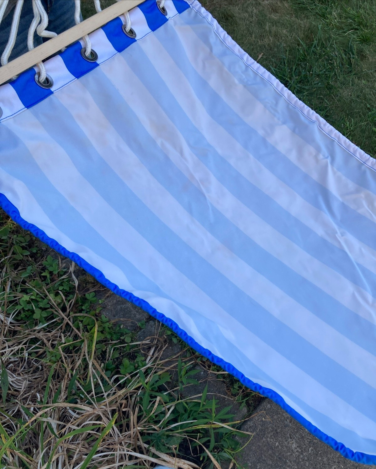 Backyard Hammock in Carry Bag Blue White Striped Polyester 67 x 24″