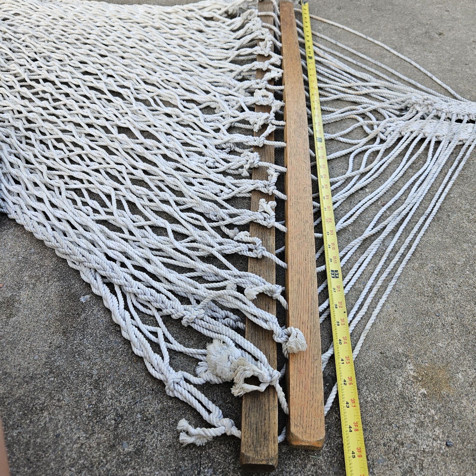 Genuine Hatteras Large 6 Ft Dura Cord Rope Hammock Beige