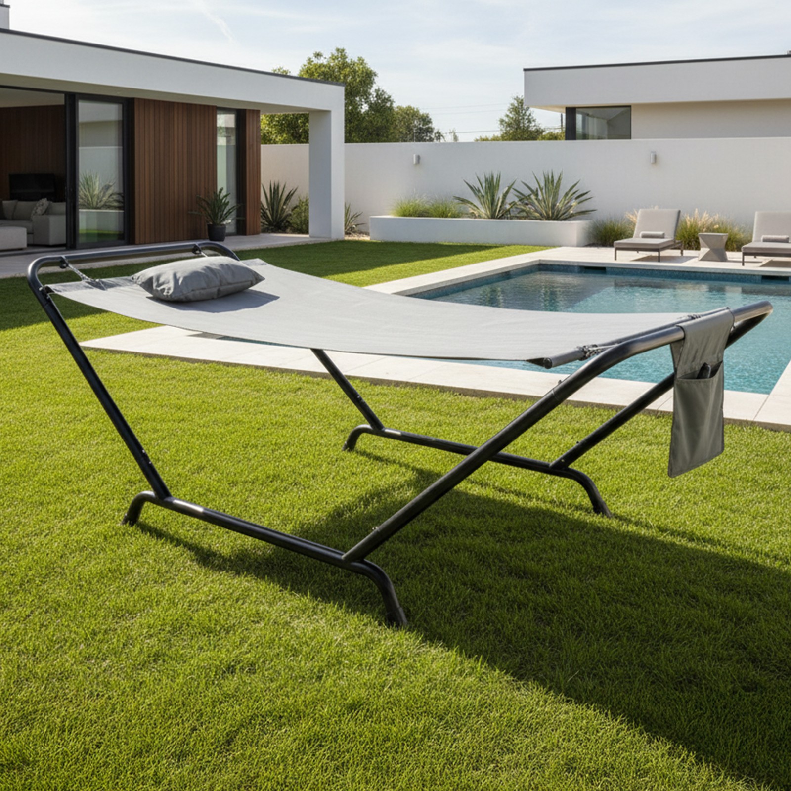 Cozy Hammock Bed Set with Stand, Bag Patio Weather-Resistant Outdoor Garden
