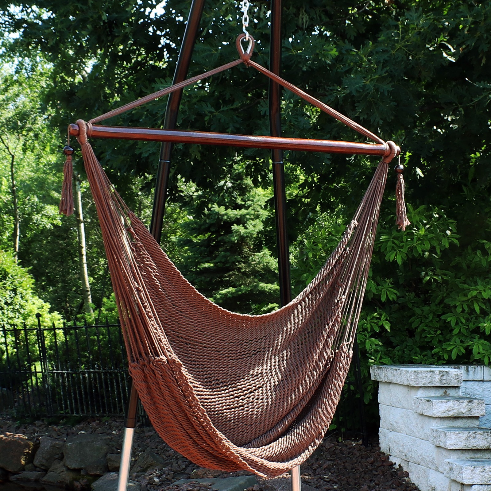 Extra Large Polyester Rope Hammock Chair and Spreader Bar – Mocha by Sunnydaze