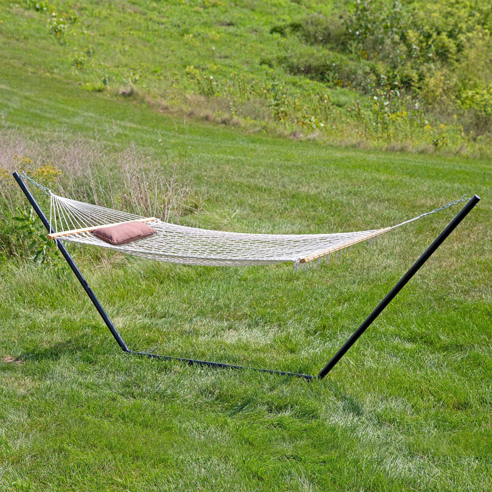 2-Person Rope Hammock with Steel Stand and Pad/Pillow – Desert by Sunnydaze